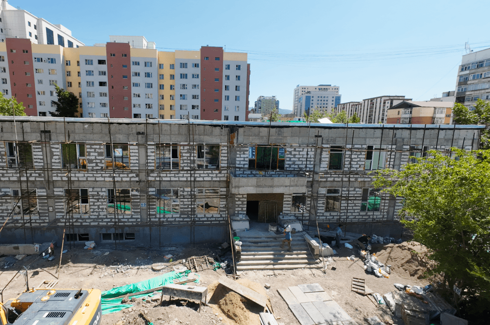 БЗД-ийн 129 дүгээр цэцэрлэгийн 150 хүүхдийн ортой өргөтгөлийн барилга угсралтын ажил 60 хувьтай байна