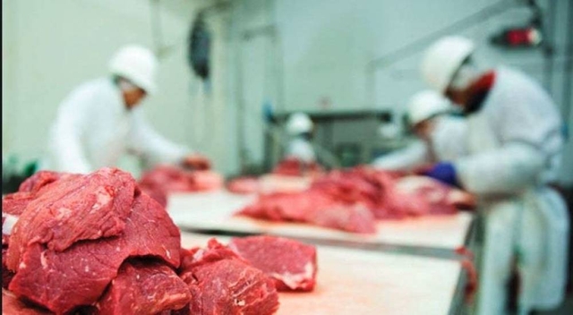 Хүнс үйлдвэрлэлийн гинжин хэлхээ буюу “лангуу” дээрх махыг үйлдвэрт төхөөрч  хэвшүүлье